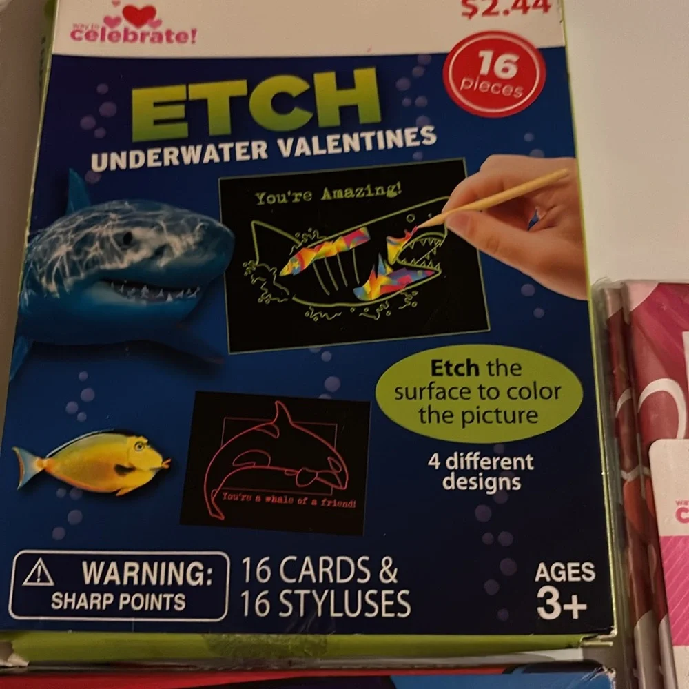 NWT Marvel Spider-Man & Etch Underwater Valentine’s, Valentine’s Day Treat Boxes